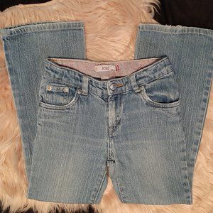 Levi's Stretch Flare 517 - 3/$12